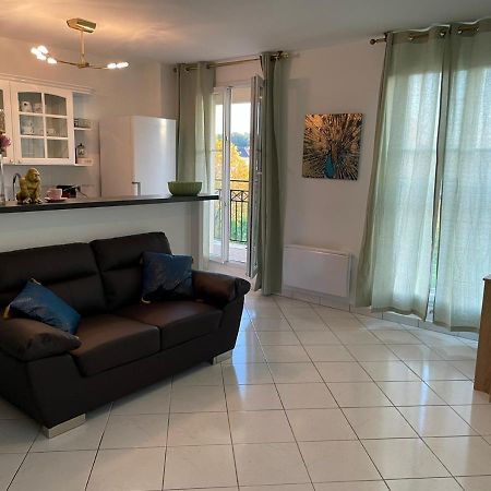Charmant Appartement Duplex A 5Min De Disney. Magny-le-Hongre Exteriör bild