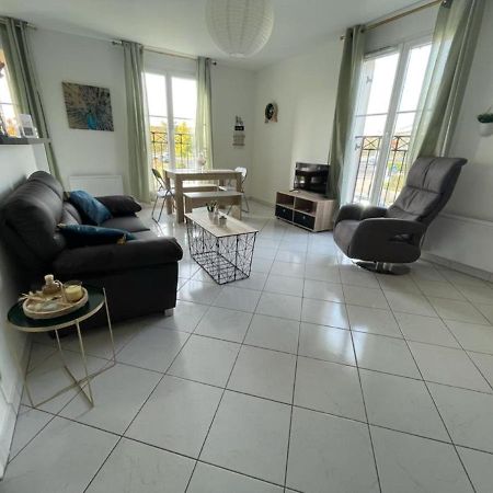 Charmant Appartement Duplex A 5Min De Disney. Magny-le-Hongre Exteriör bild