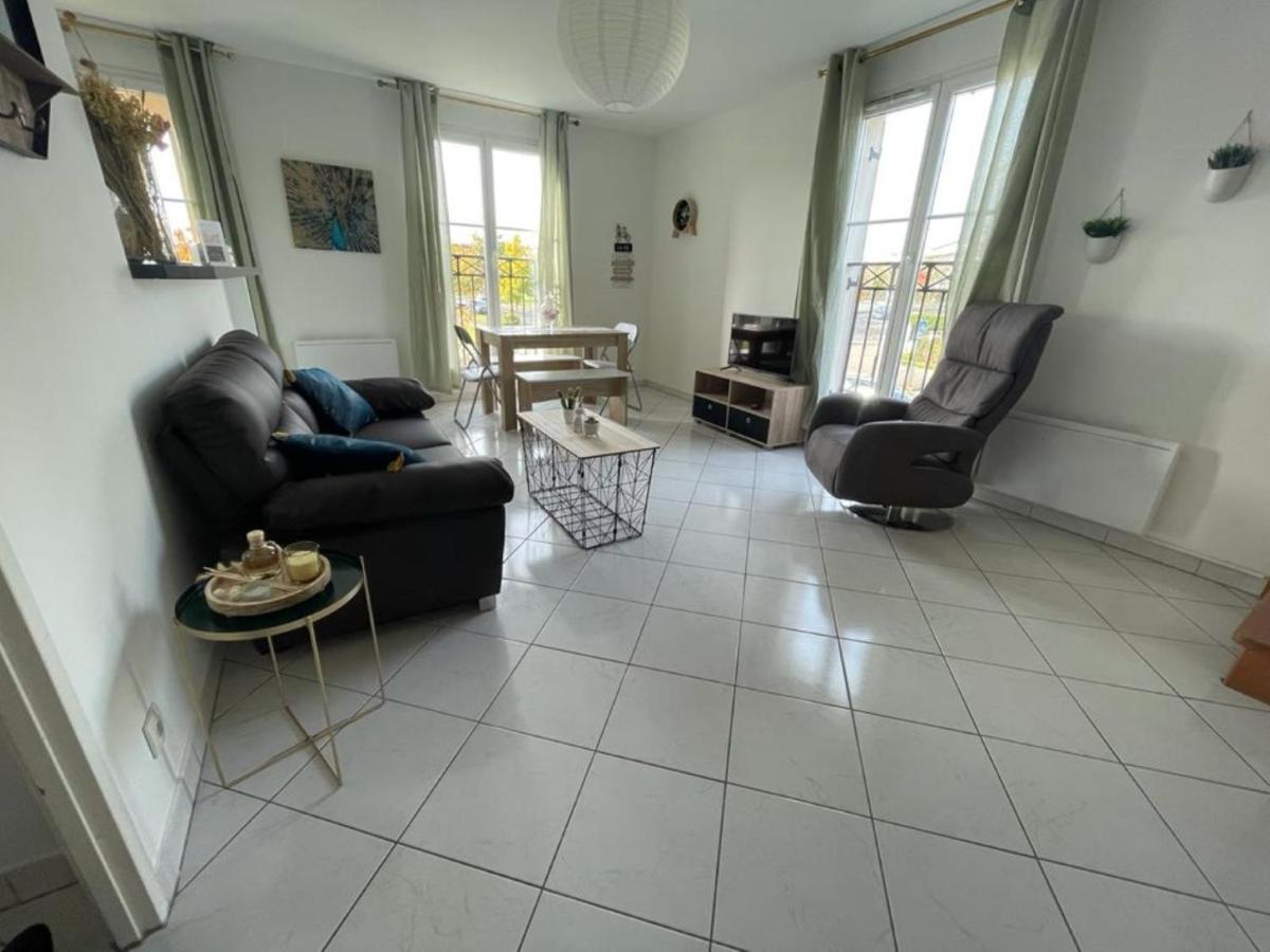 Charmant Appartement Duplex A 5Min De Disney. Magny-le-Hongre Exteriör bild